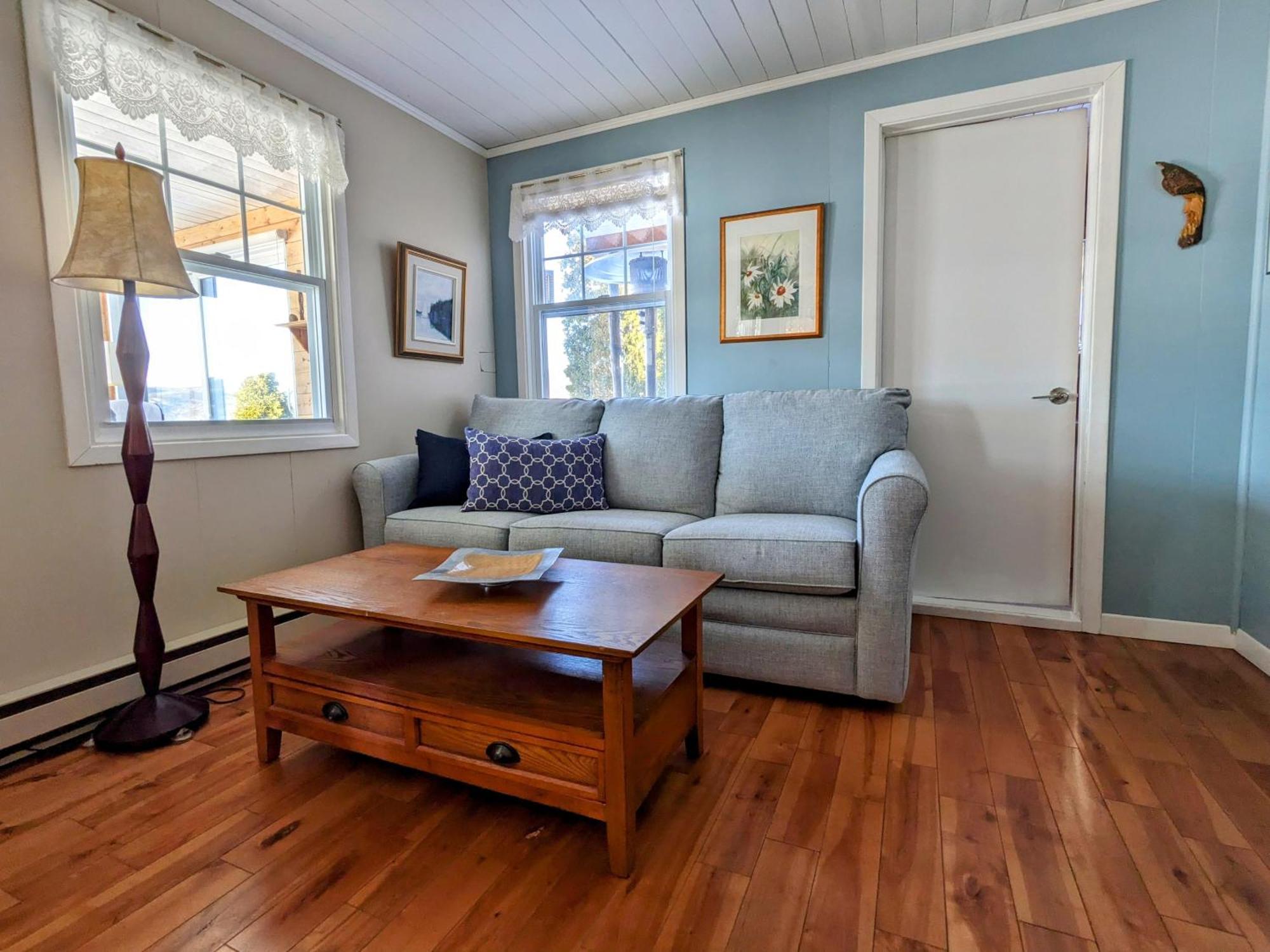Chalet La Caille Villa LʼAnse-Saint-Jean Екстериор снимка