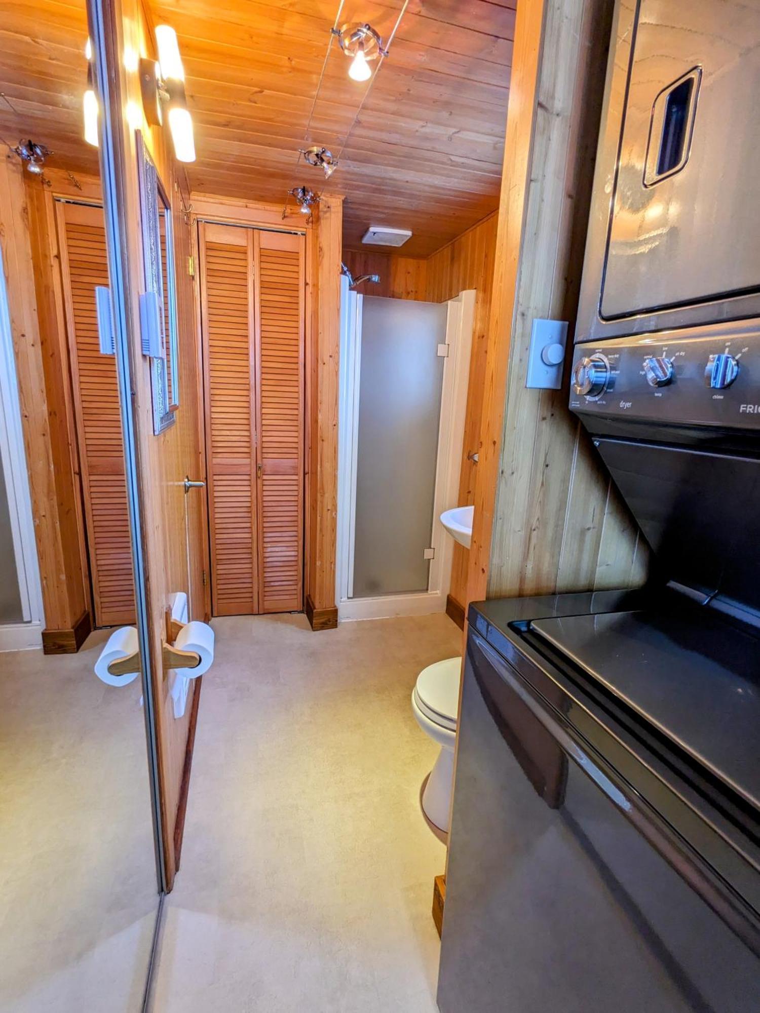 Chalet La Caille Villa LʼAnse-Saint-Jean Екстериор снимка